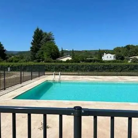 3 Etoiles - Piscine - Ccaiibf مكان تخييم Chambonas