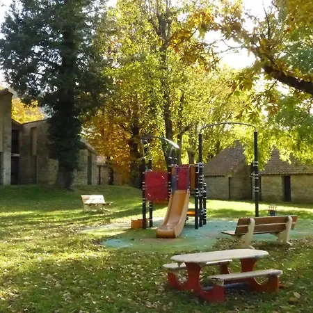 Campsite Zecamping 3 Etoiles Animaux Acceptes Piscine Et Canoe Kayak Chambonas