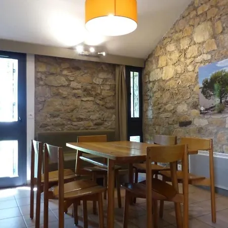 Zecamping 3 Etoiles Animaux Acceptes Piscine Et Canoe Kayak Campsite 3*